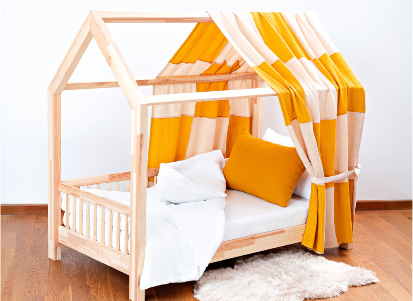 Muślinowa zasłonka dekoracyjna do łóżeczka domku Model 03