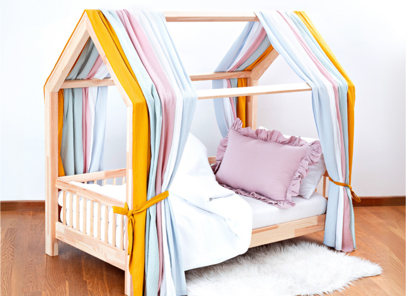 Muślinowa zasłonka dekoracyjna do łóżeczka domku Model 05