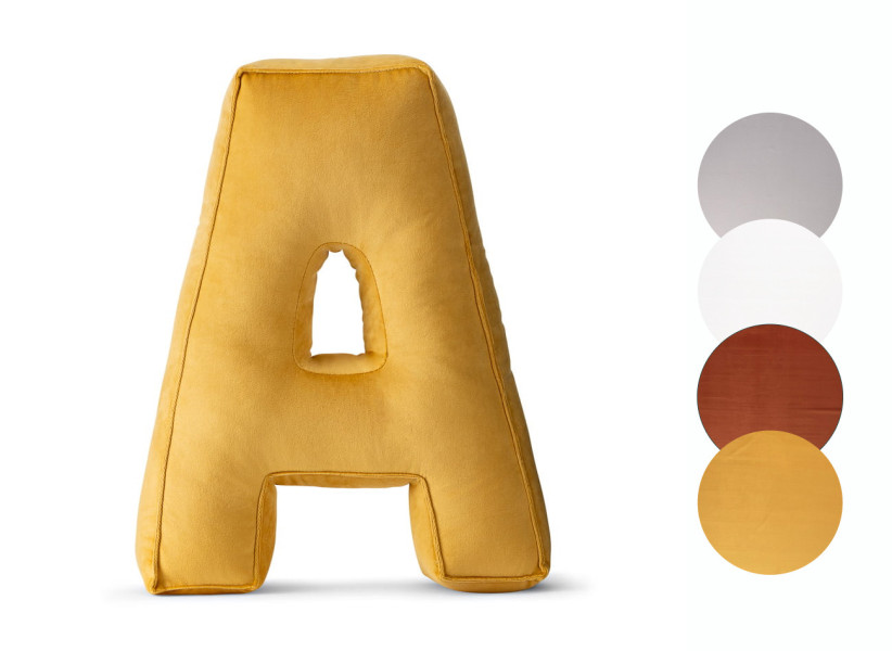 Poduszka ozdobna literka A