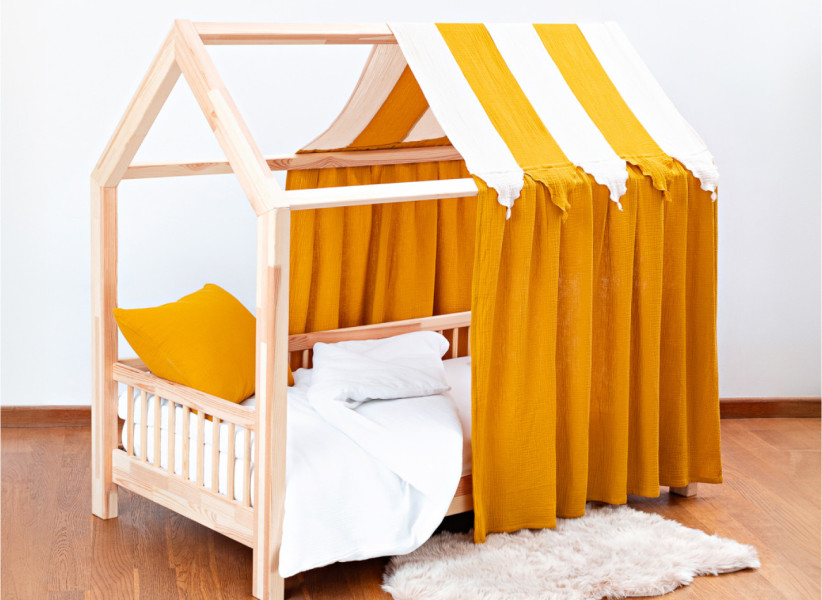 Muślinowa zasłonka dekoracyjna do łóżeczka domku Model 04