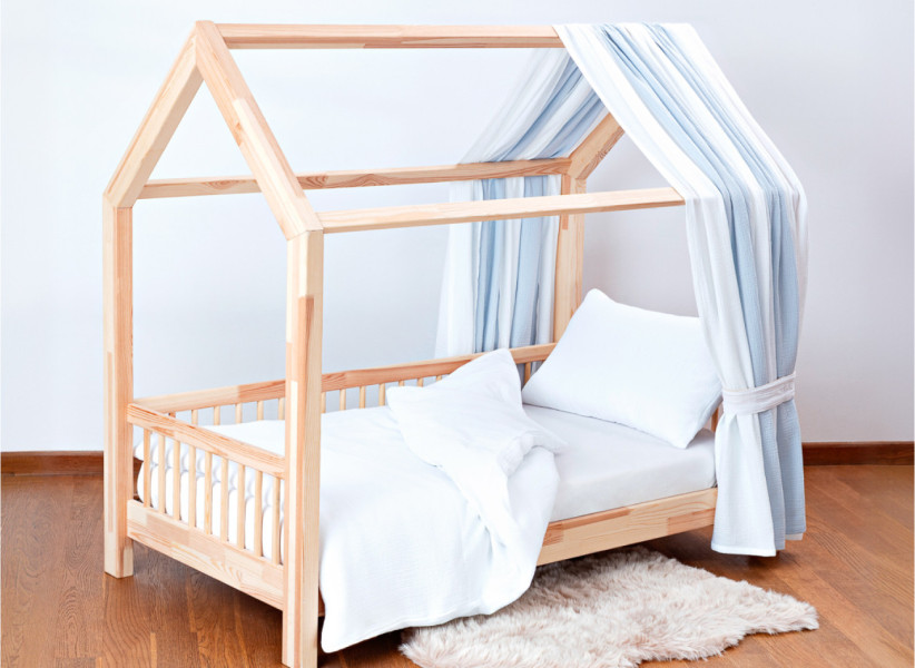 Muślinowa zasłonka dekoracyjna do łóżeczka domku Model 02