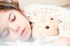 Jakie Powinno Być Pierwsze Łóżko Dziecka? Czyli kiedy łóżko zamiast łóżeczka?