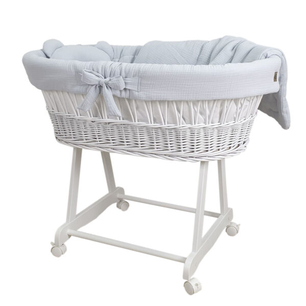 Kosz Mojżesza na stojaku z kółkami